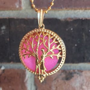 🌈 Scented Tree Of Life Loves Embrace Aroma Necklace Pink And Gold NWOT